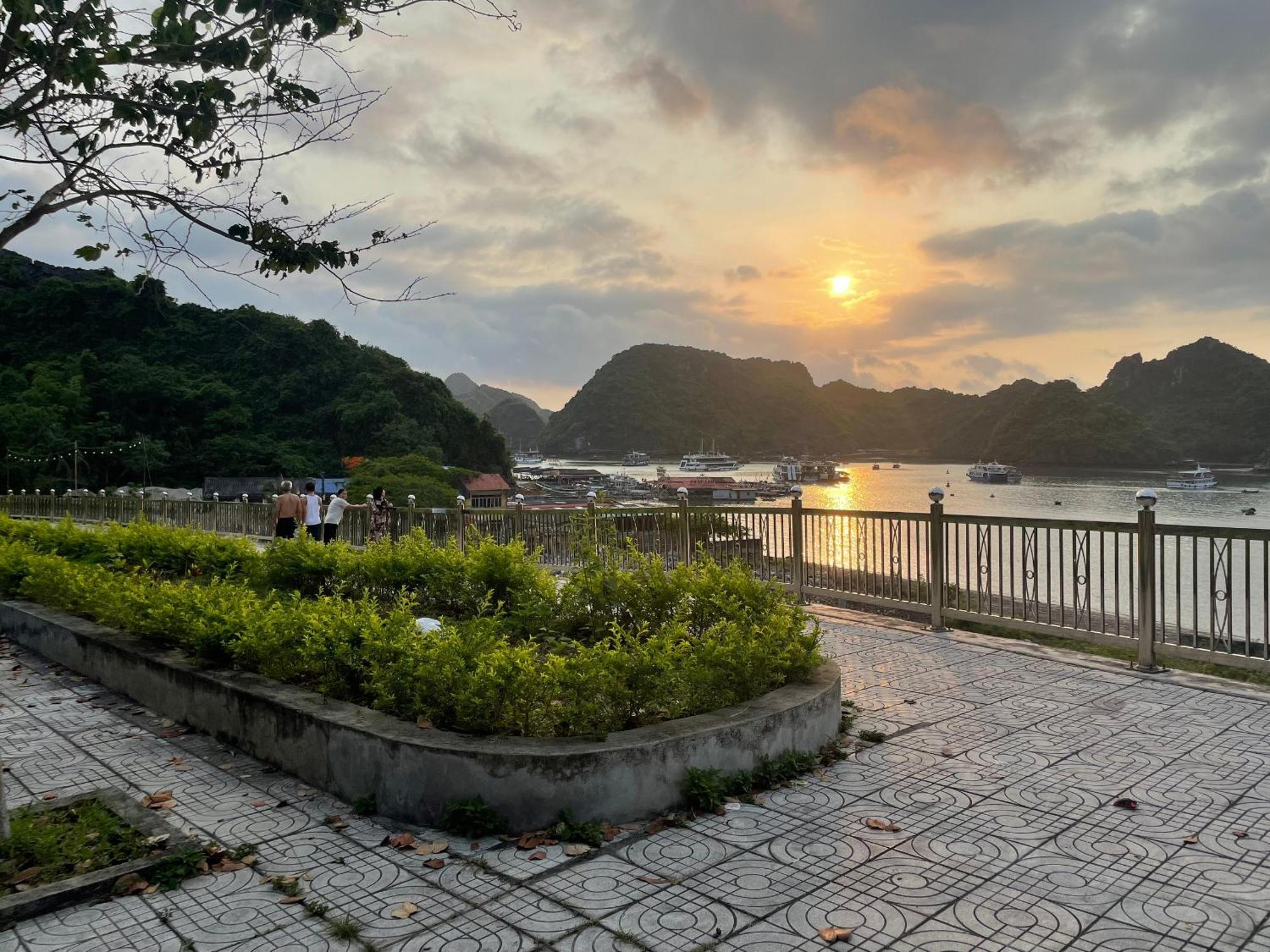 Maison Cat Ba Bay View Villa Chan Chau Екстериор снимка